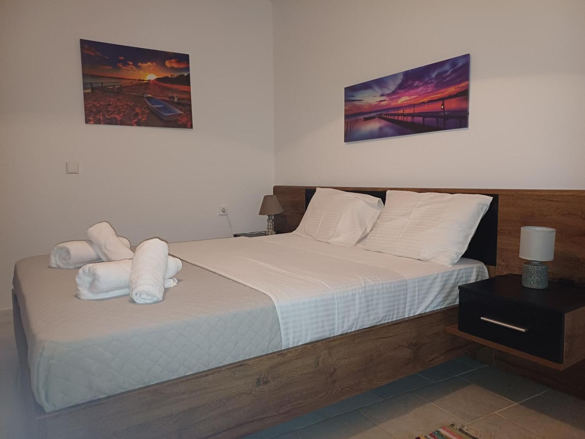 G.Tzanis Luxury Apartments Парга Екстериор снимка