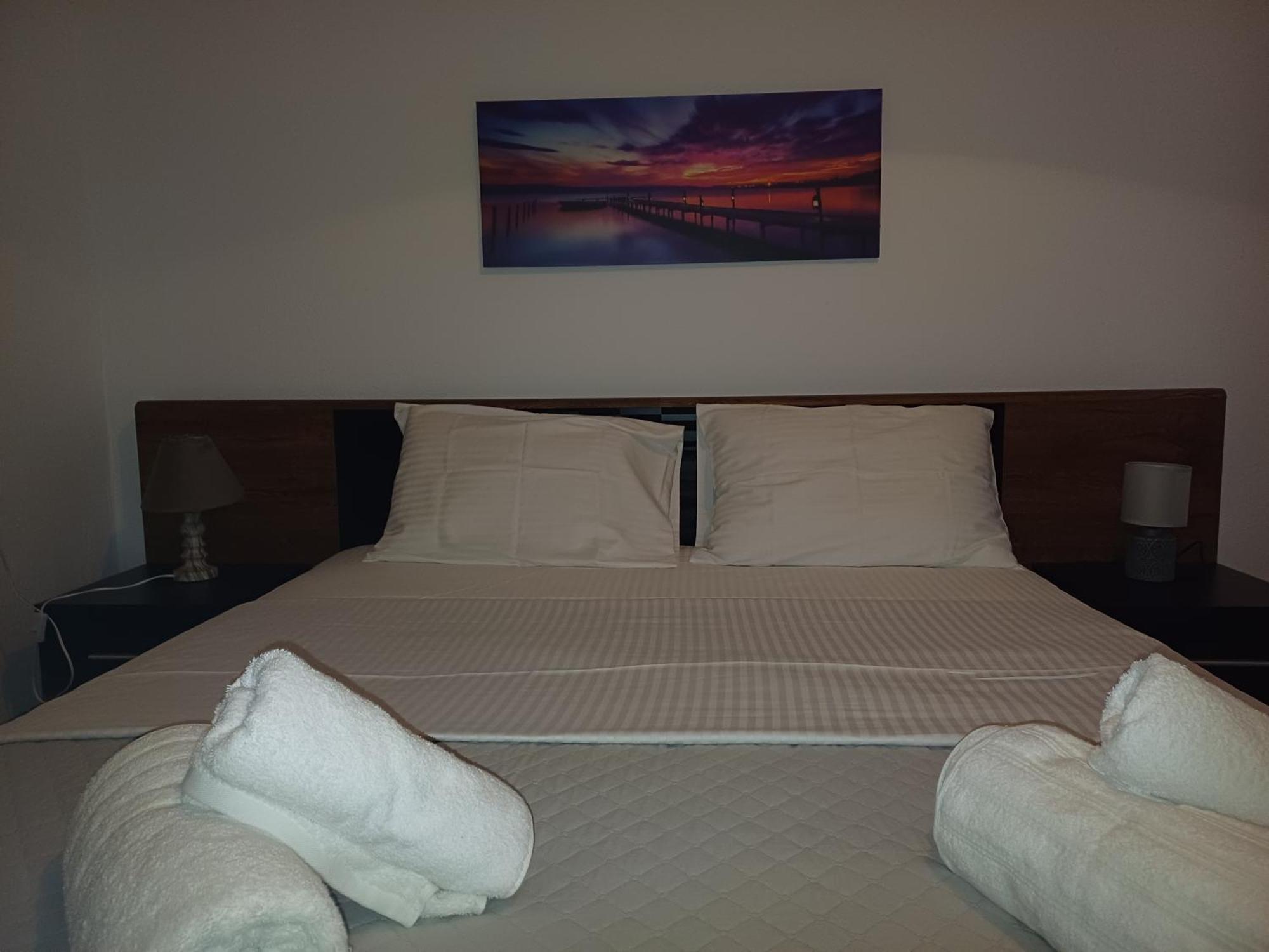 G.Tzanis Luxury Apartments Парга Екстериор снимка